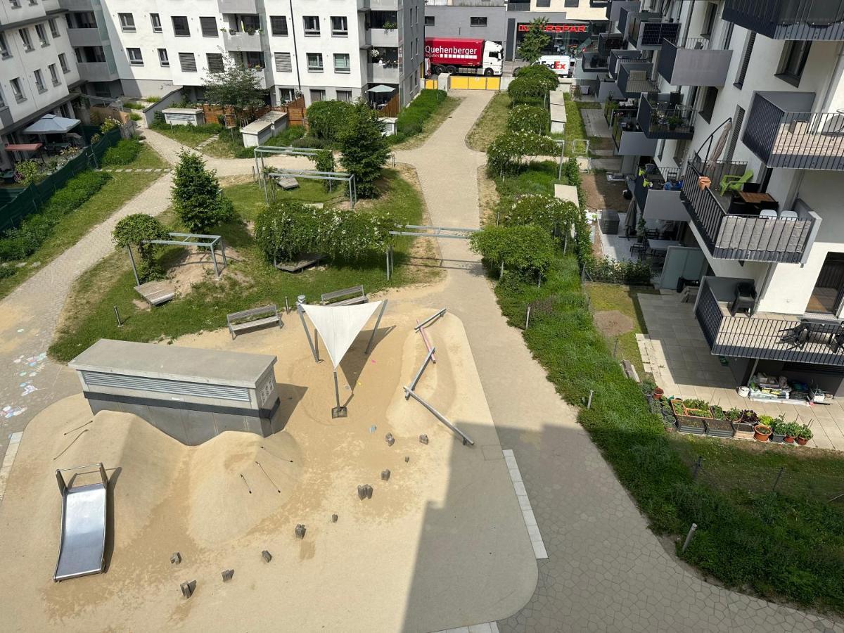 Hauptbahnhof Ferienwohnung Am Park Виена Екстериор снимка